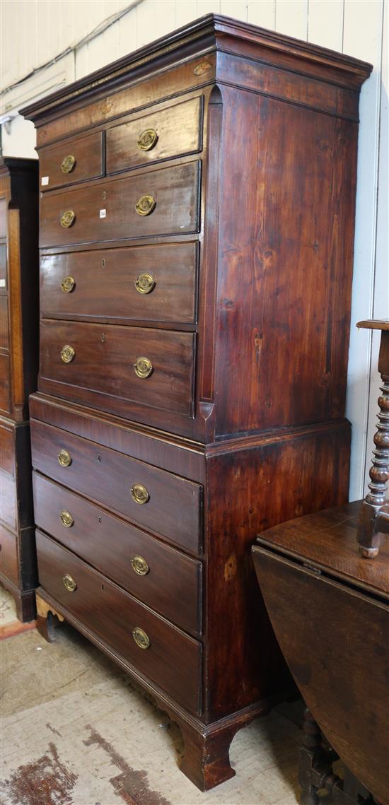 Georgian mahogany chest on chest(-)